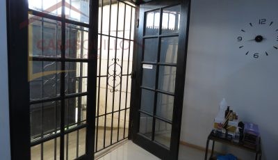 Casa con espacio para local